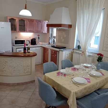 Aparthotel Gregovica Pula