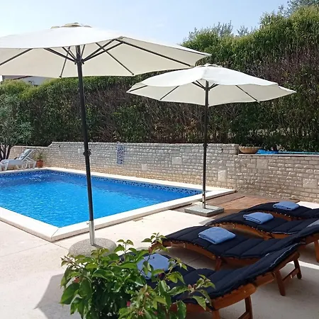 Aparthotel Gregovica