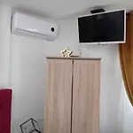 Gregovica Aparthotel 3*