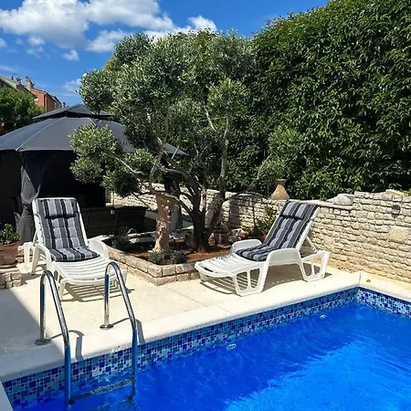 Lejlighedshotel Gregovica 3*