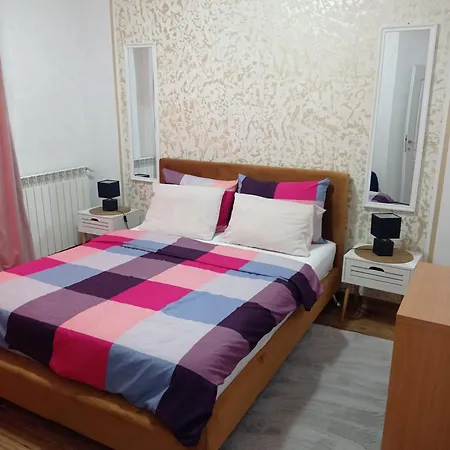 Aparthotel Gregovica 3*